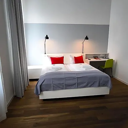 Hotel Brandenburger Dom *
